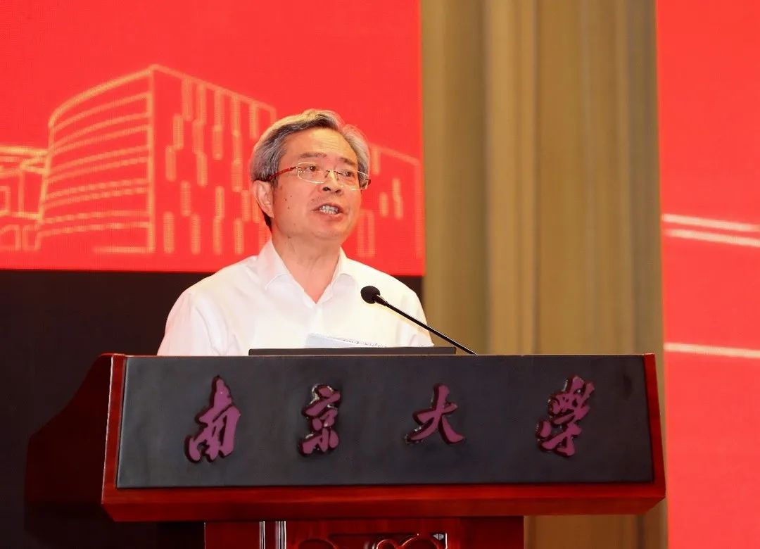 12.jpg 图片